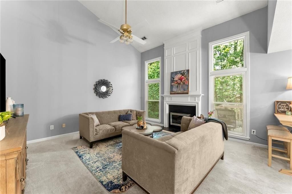 Image 5 of property listing at 10000 Barston Court, Johns Creek, GA 30022