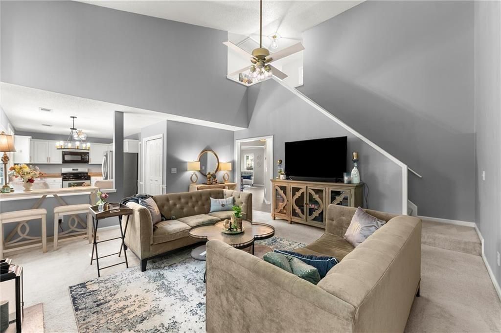 Image 7 of property listing at 10000 Barston Court, Johns Creek, GA 30022