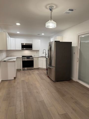 4228 Oakridge Drive, North Charleston, SC 29418
