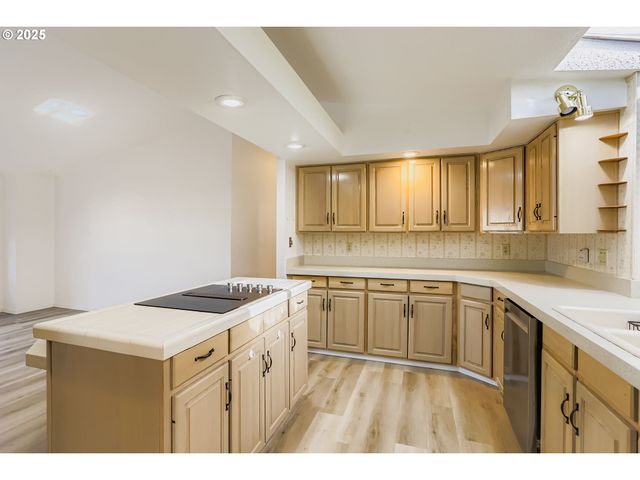 4303 SETTLERS Loop, Forest Grove, OR 97116