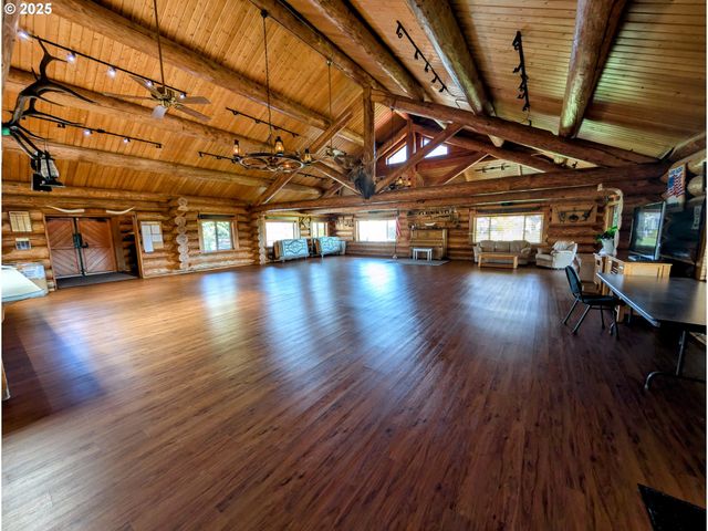 4303 SETTLERS Loop, Forest Grove, OR 97116