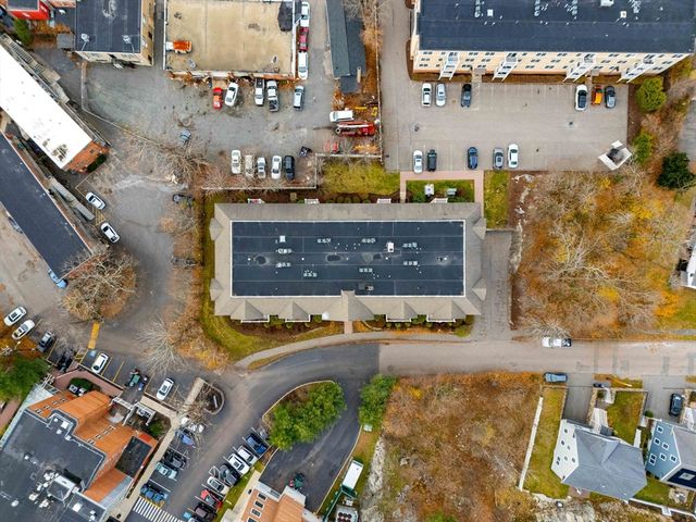 11 Cheriton Rd 102, Boston, MA 02132