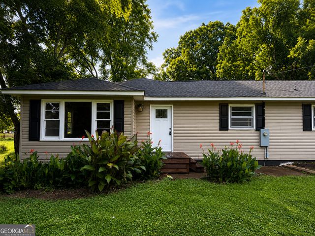 168 Moore Street, Trion, GA 30753