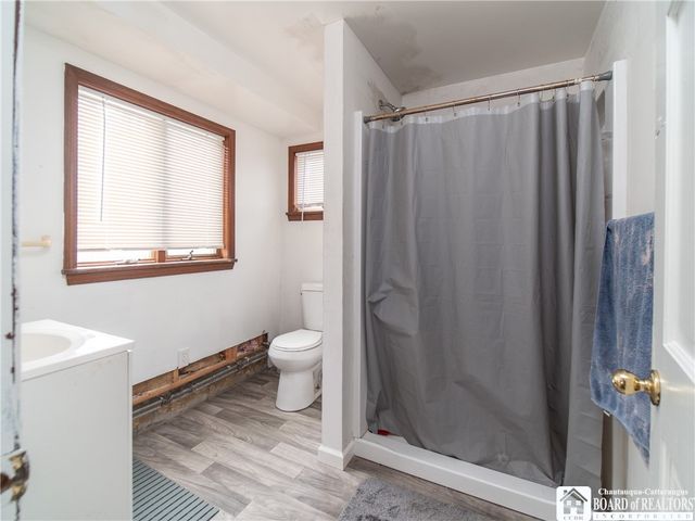 35 Crooked Brook Drive, Dunkirk, NY 14048