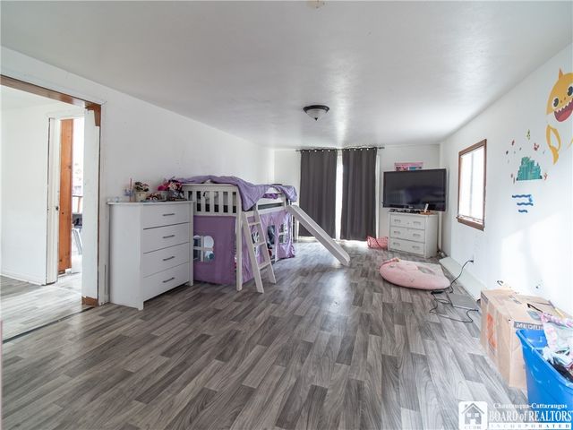 35 Crooked Brook Drive, Dunkirk, NY 14048