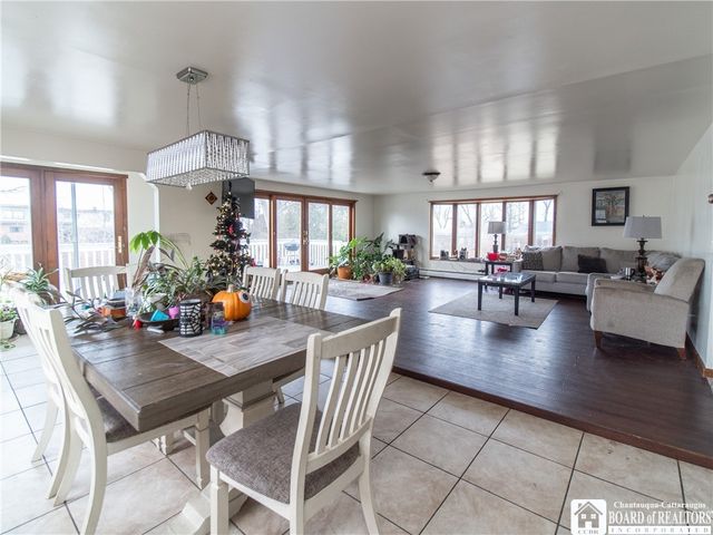 35 Crooked Brook Drive, Dunkirk, NY 14048