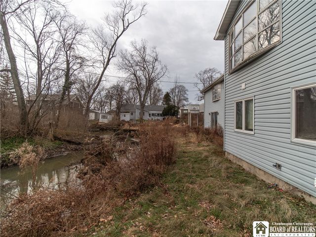 35 Crooked Brook Drive, Dunkirk, NY 14048