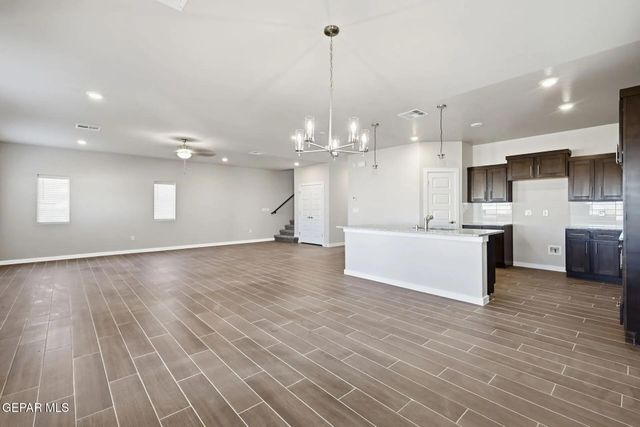 15205 Endurance Avenue, El Paso, TX 79938