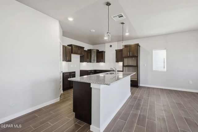 15205 Endurance Avenue, El Paso, TX 79938