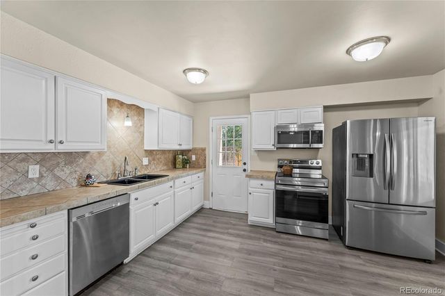 5397 Saddle Horn Avenue, Colorado Springs, CO 80915