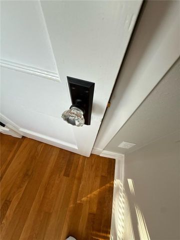 3811 College Avenue, Kansas City, MO 64128