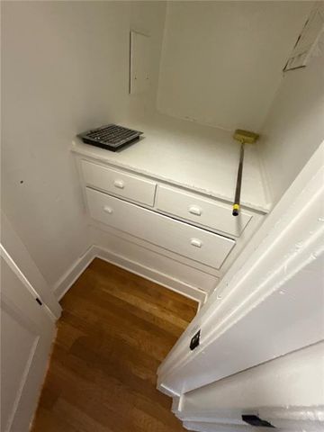 3811 College Avenue, Kansas City, MO 64128