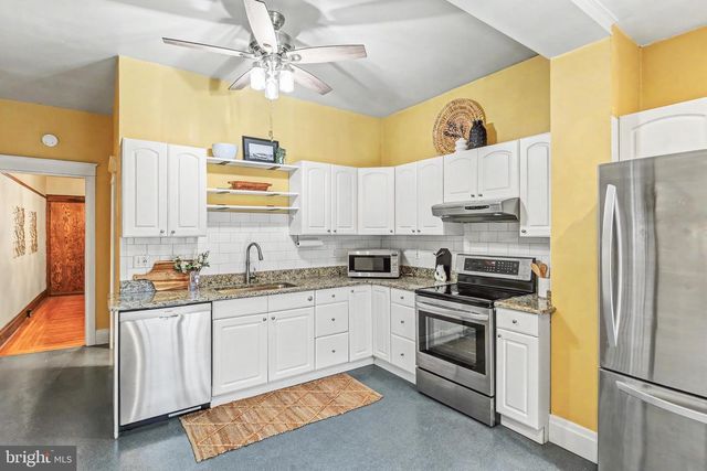 111 CALDER ST, Harrisburg, PA 17102