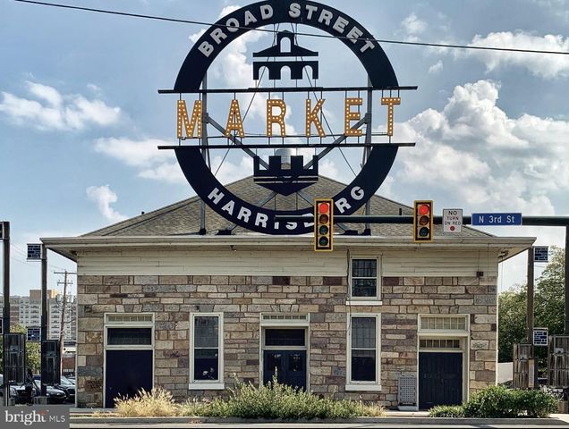 111 CALDER ST, Harrisburg, PA 17102