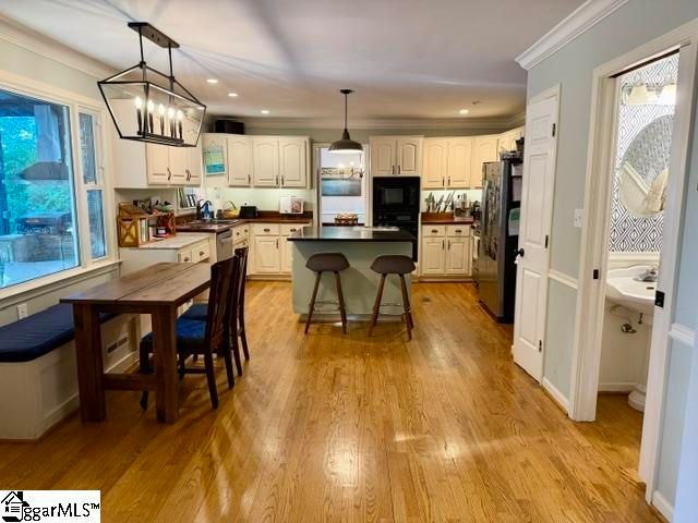 211 Pebble Creek Drive, Taylors, SC 29687