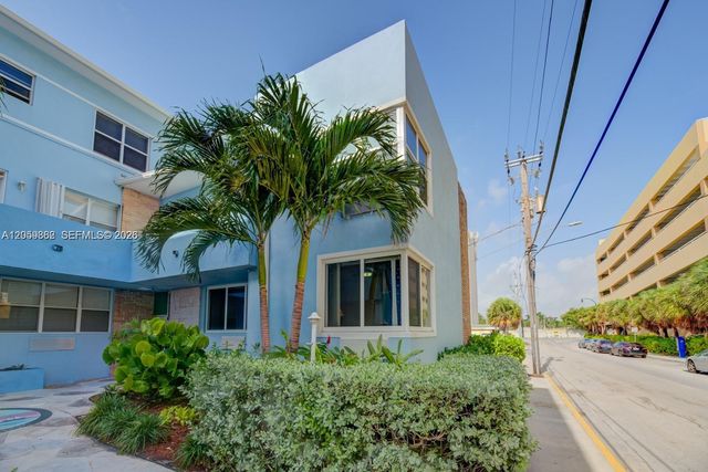 326 Harrison St 106A, Hollywood, FL 33019