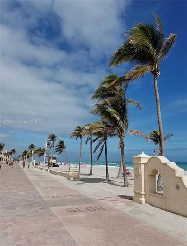 326 Harrison St 106A, Hollywood, FL 33019