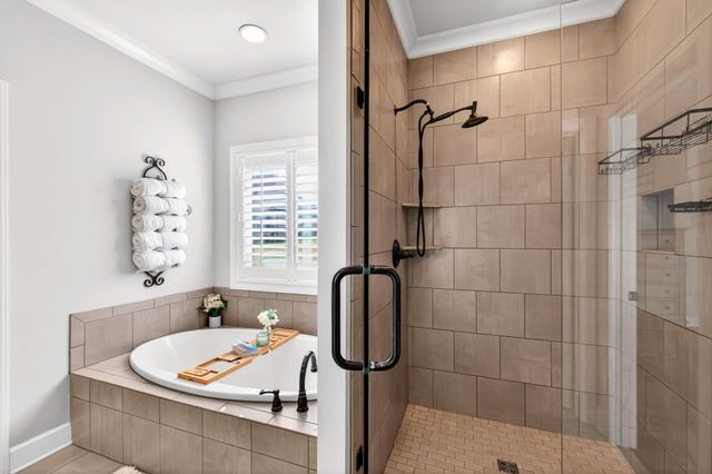 127 Waters Hill Cir, Lebanon, TN 37087