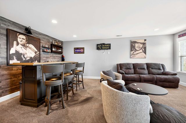 127 Waters Hill Cir, Lebanon, TN 37087