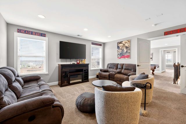 127 Waters Hill Cir, Lebanon, TN 37087