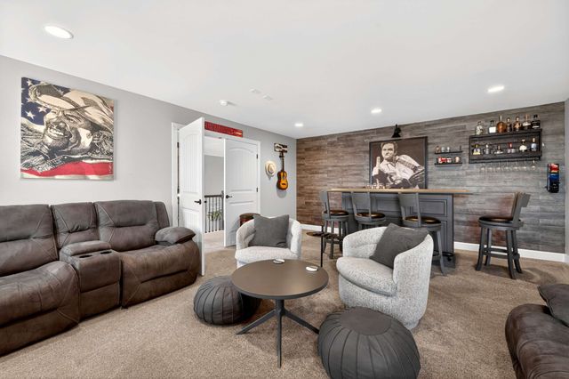 127 Waters Hill Cir, Lebanon, TN 37087