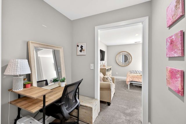 127 Waters Hill Cir, Lebanon, TN 37087