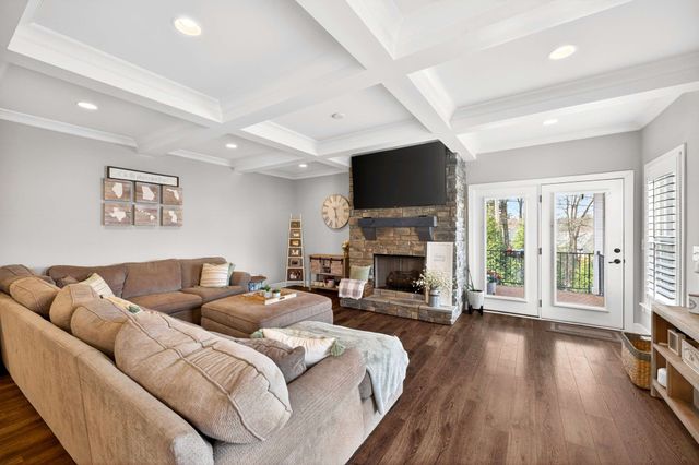 127 Waters Hill Cir, Lebanon, TN 37087