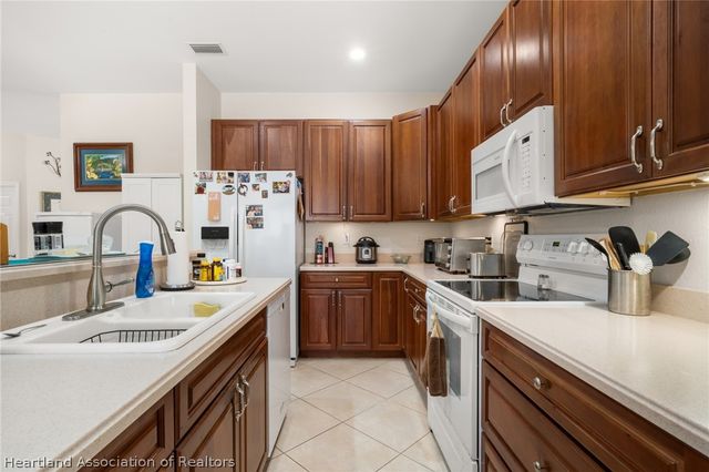 3320 Pointe Avenue, Sebring, FL 33872