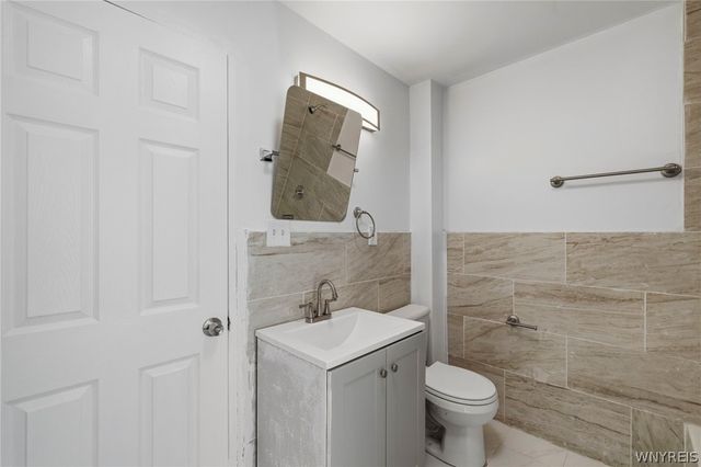 119 Edna Place, Buffalo, NY 14209