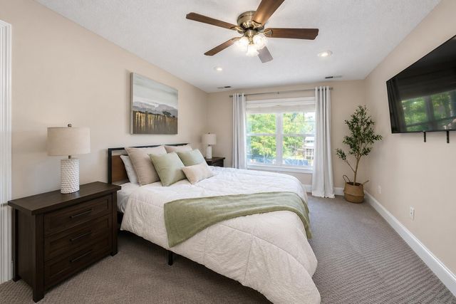 5537 Lachapelle Bend, North Charleston, SC 29418