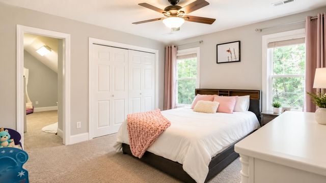 5537 Lachapelle Bend, North Charleston, SC 29418