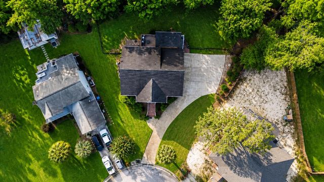 5537 Lachapelle Bend, North Charleston, SC 29418