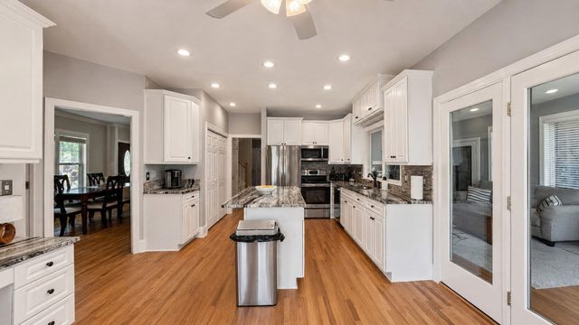 5537 Lachapelle Bend, North Charleston, SC 29418
