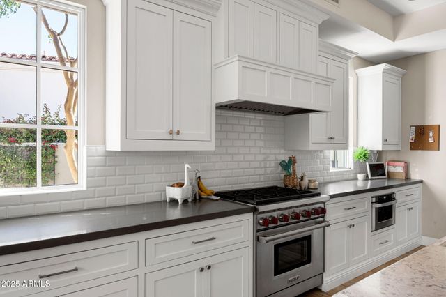 9466 E ROCKWOOD Drive, Scottsdale, AZ 85255