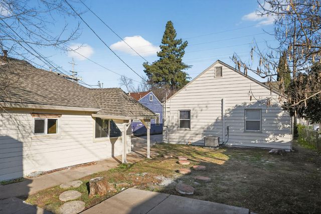 1620 E Harding Way, Stockton, CA 95205