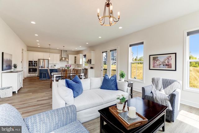 41490 BEDFORD FALLS CT, Aldie, VA 20105