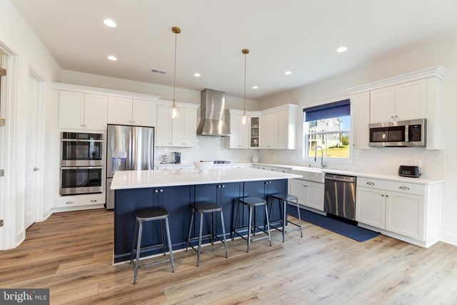 41490 BEDFORD FALLS CT, Aldie, VA 20105