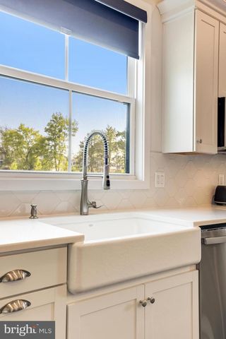 41490 BEDFORD FALLS CT, Aldie, VA 20105