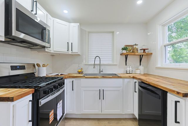 116 S 4th Street, Niles, MI 49120