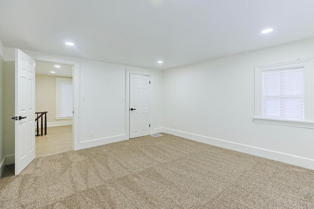 116 S 4th Street, Niles, MI 49120