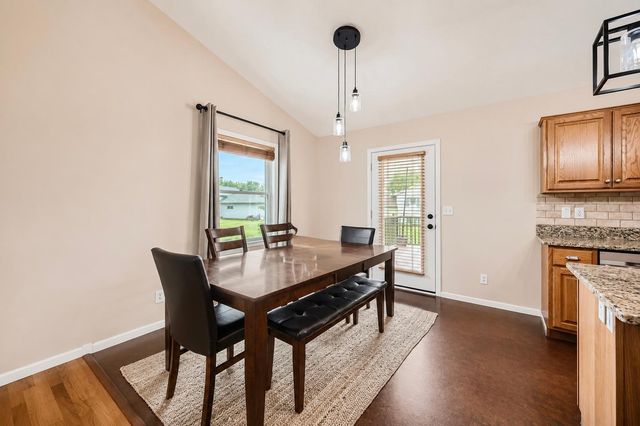 109 French Court, Roberts, WI 54023