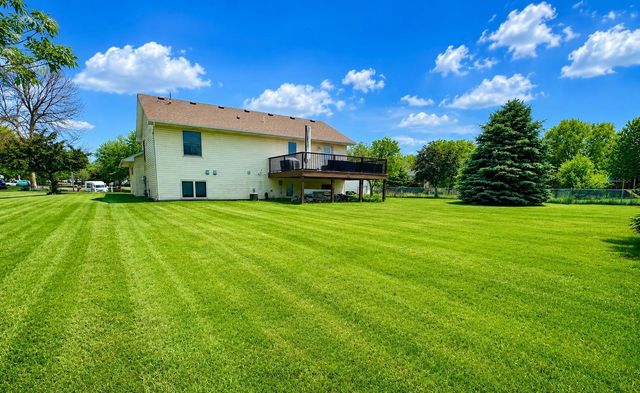 109 French Court, Roberts, WI 54023