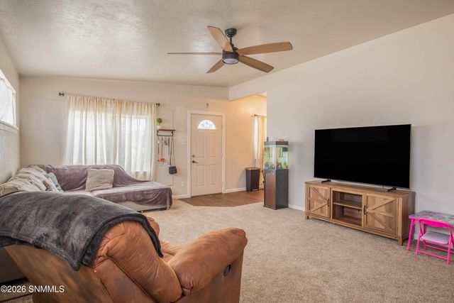 1503 Sacramento Street, Las Cruces, NM 88001