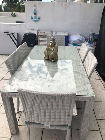 5445 Collins Ave TH2, Miami Beach, FL 33140