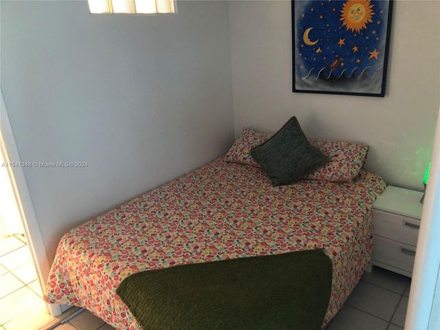 5445 Collins Ave TH2, Miami Beach, FL 33140