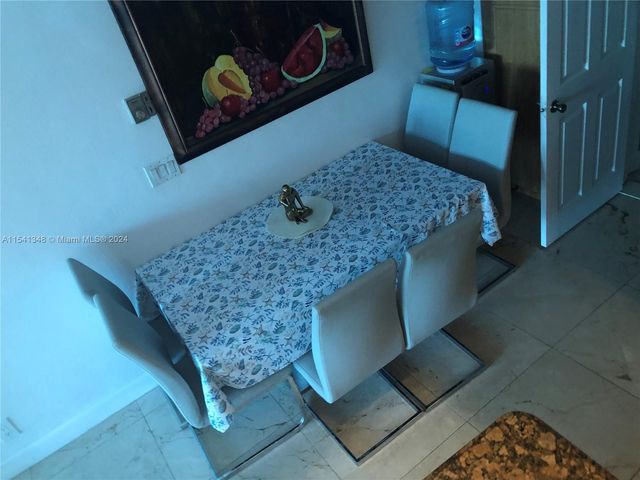 5445 Collins Ave TH2, Miami Beach, FL 33140