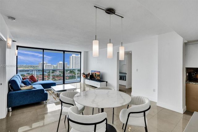 20515 E Country Club Dr 1641, Aventura, FL 33180