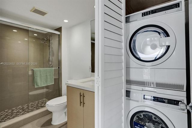20515 E Country Club Dr 1641, Aventura, FL 33180