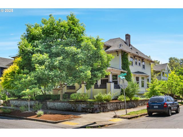 210 Ne ALBERTA St, Portland, OR 97211