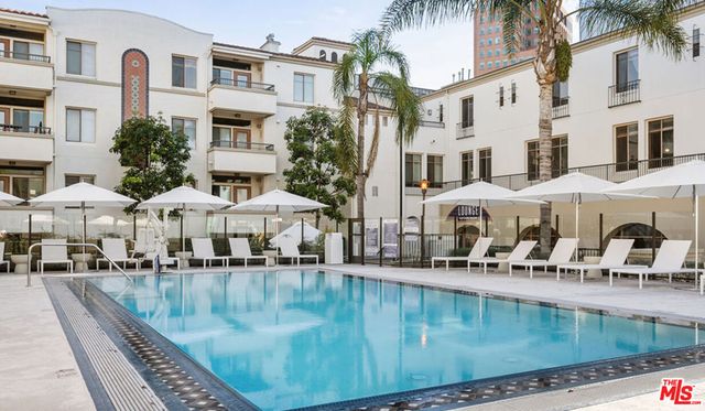 1040 E Glendon Avenue 4152, Los Angeles, CA 90024